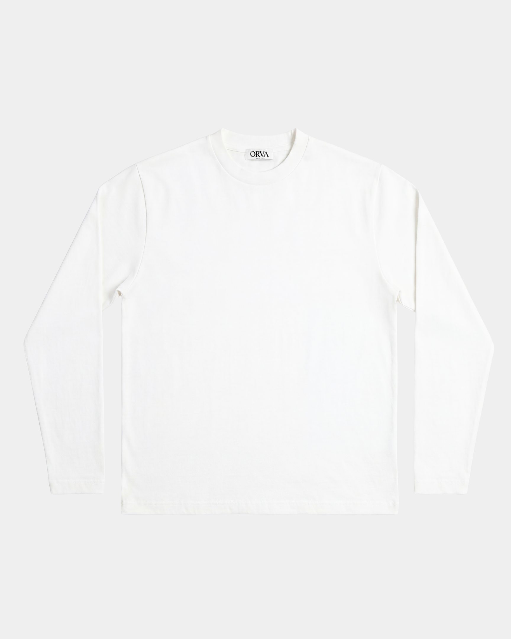 ESSENTIALS LONG SLEEVE ECRU WHITE