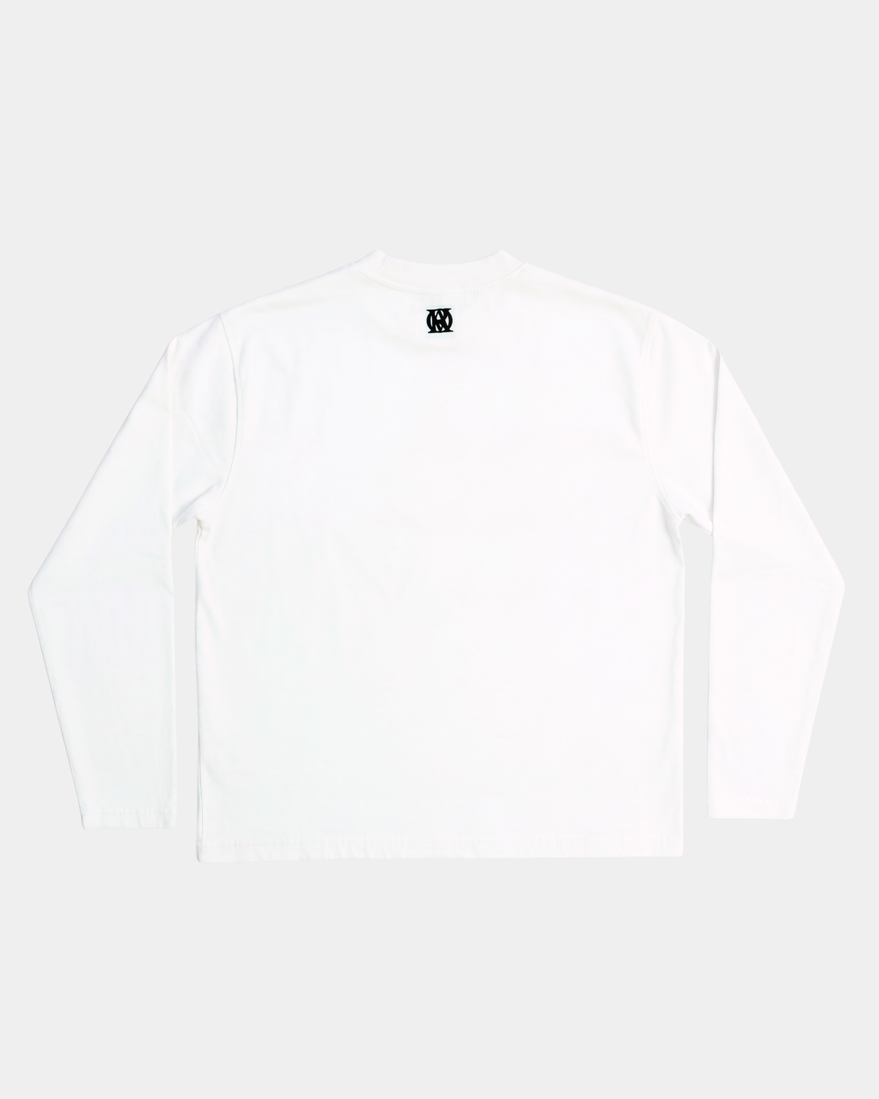 ESSENTIALS LONG SLEEVE ECRU WHITE